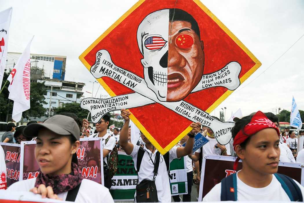 Protesta Pinoy Filipinos protest State of the Nation - UCA News