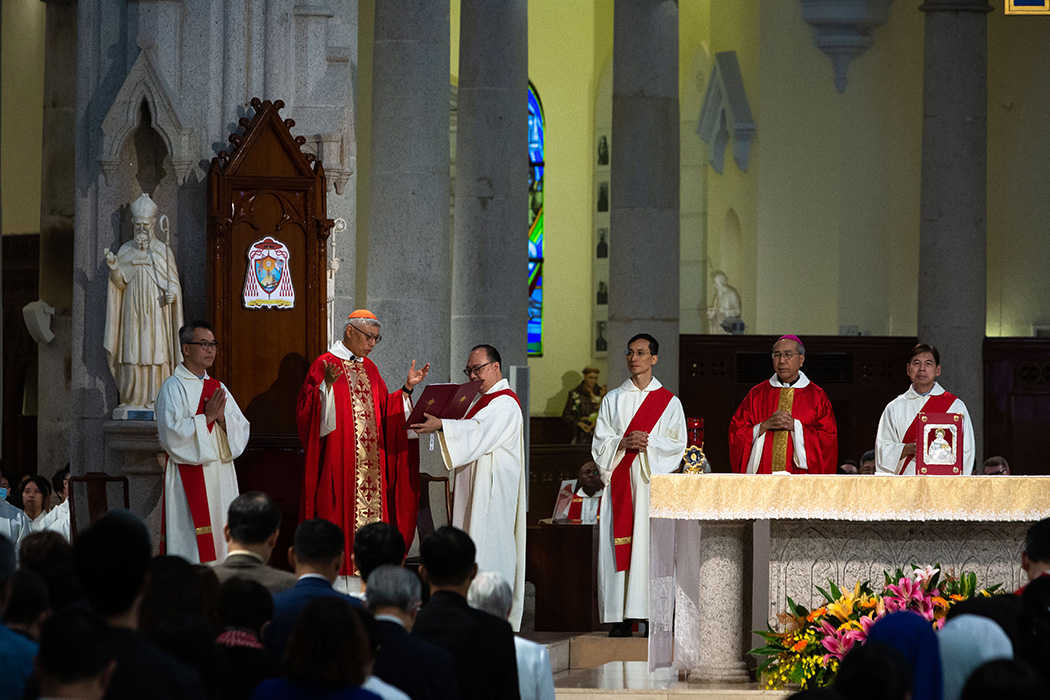 Key moments in Cardinal Chow's installation ceremony in Hong Kong - UCA ...