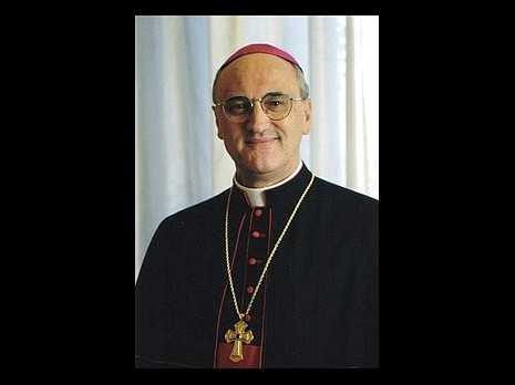 Holy See warns on email scams