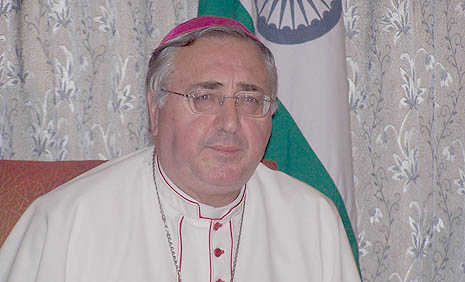 Nuncio exhorts priests to be honest