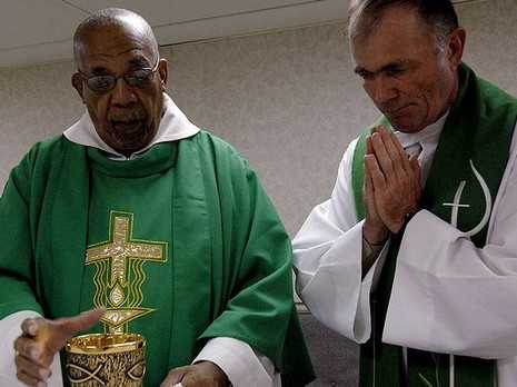 Aussie priest shortage worsens