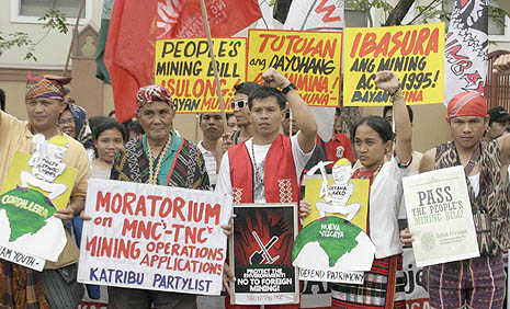 Opponents unite to fight mining