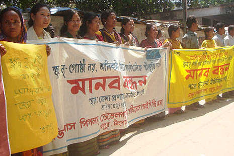 Tribal people demand their rights