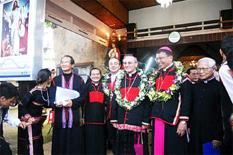 Envoy praises local Religious