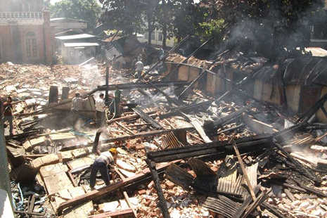 Parish hall razed by fire in Kachin state