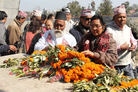 Martyrs' Day sees small turnout