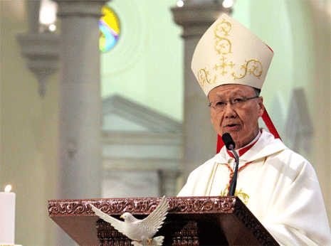 Cardinal calls for more English Masses