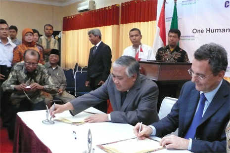 Muslims, Catholics sign MoU on humanity