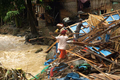 Flash floods strike Mindanao
