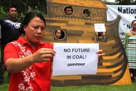 Activists urge end of coal power plants