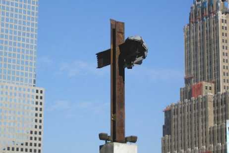 Atheists fight to remove steel cross from 9/11 site - UCA News