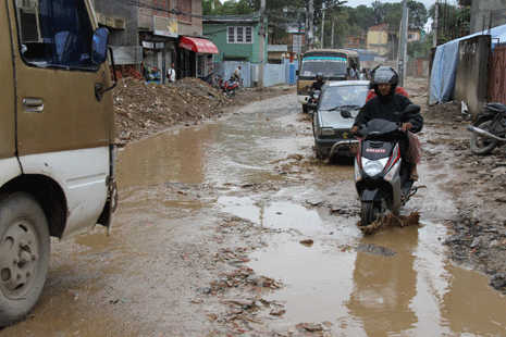 Flooding kills six in Nepal