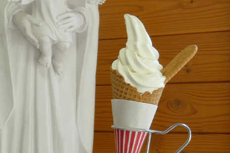 Trappist ice cream lures tourists