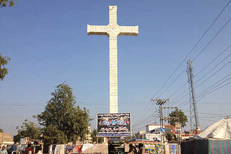 Christmas monument erected on site of religious violence