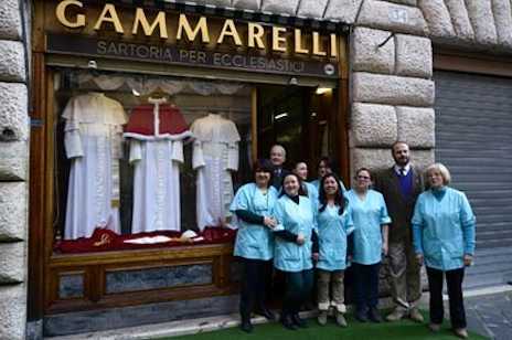The tailor who has dressed every pope since 1922