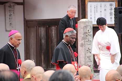 Vatican envoy urges 'inclusive' peace during atomic bomb anniversaries
