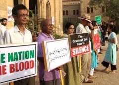 Religions unite to protest Peshawar church bombing