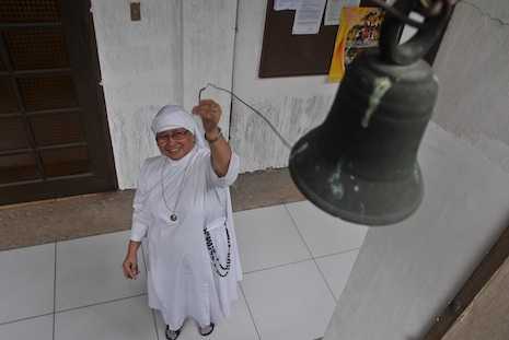 Church bells ring out together in corruption protest