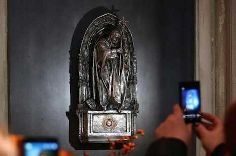 Thieves make off with relic stained with Blessed John Paul II's blood