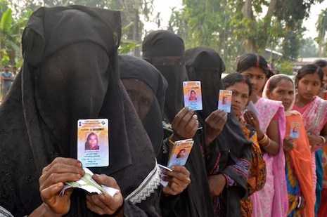 India elections begin amid predictions of BJP upset