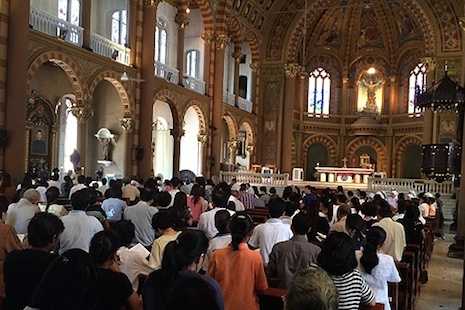 Faith leaders unite to pray for end to Thailand's troubles
