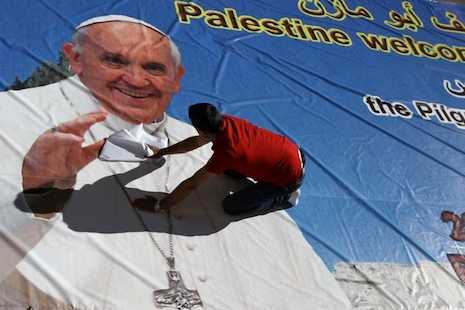 Rabbi and Muslim leader to go with pope to Holy Land 