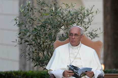 Vatican calms concerns as tired Pope Francis cancels meetings  