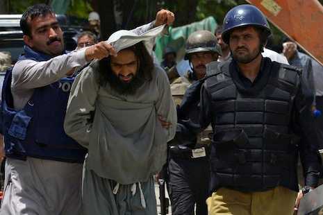 Eight die as Pakistan police and protesters clash
