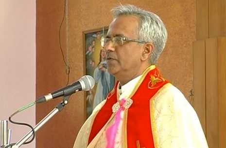 Two Indian priests charged with rector's murder 