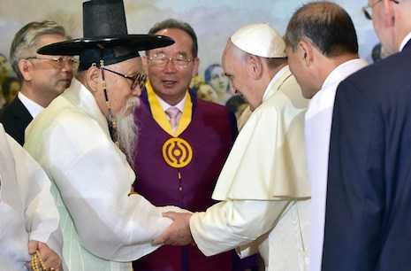 Pope Francis celebrates reunification Mass as North Korea issues ...