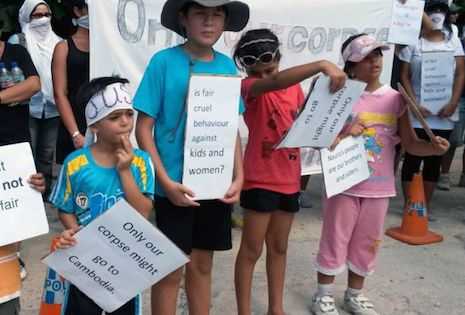 Nauru aid worker condemns Australia over treatment of asylum seekers