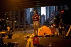 Mainlanders risk backlash to support Hong Kong protests