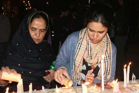 Pakistan mourns victims of deadly school attack