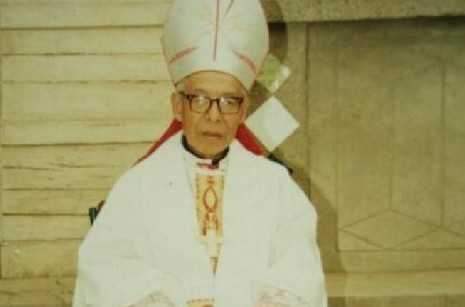 Chinese prelate held in secret for 14 years dies at age 94