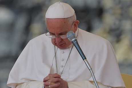 Pope urges world to act after new Mediterranean tragedy