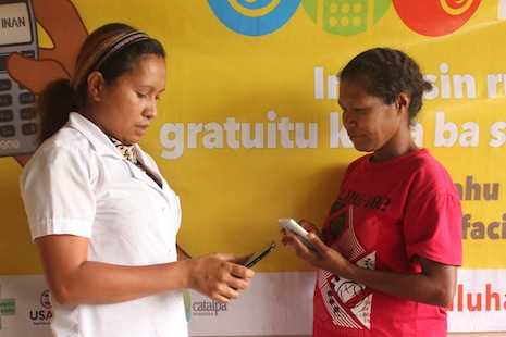 Mobile phones help expectant mothers in Timor-Leste