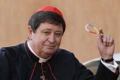 Vatican prefect calls on religious to recommit themselves