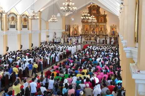Local bishop's ordination a reason for optimism in Haiyan-stricken area