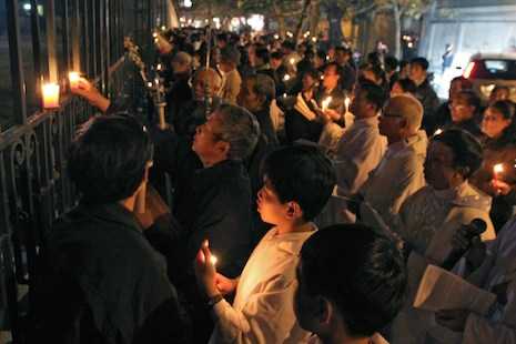 For Vietnamese Catholics, a delicate balance