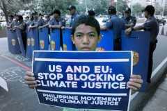 Philippine typhoon survivors denounce Paris climate deal