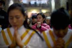 China's crackdown continues as Christianity thrives
