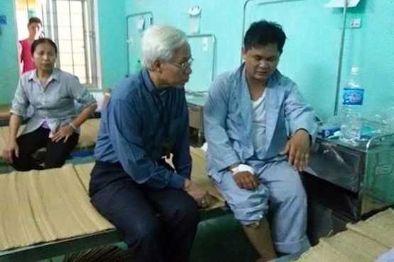 Priest in northern Vietnam brutally beaten