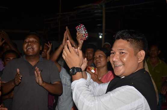 Tribal Catholic wins Bangladesh parliament seat
