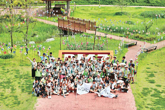 Young Catholics walk Korea's DMZ for peace and reconciliation 