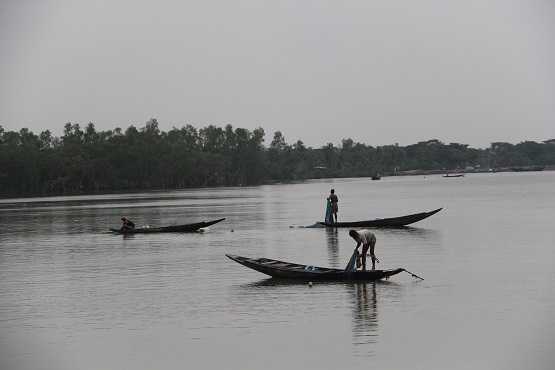 River piracy impacts coastal communities in Bangladesh