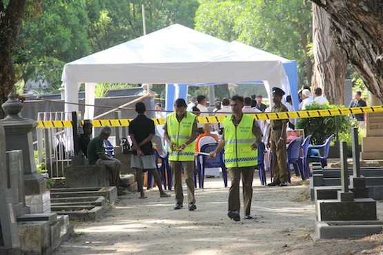 Body of Sri Lankan veteran journalist exhumed