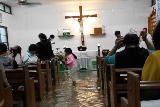 Church in Taiwan busy repairing roof before typhoon hits
