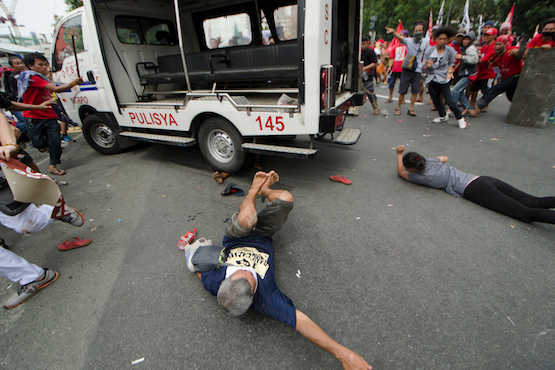 Philippine church leaders censure violent dispersal of protest