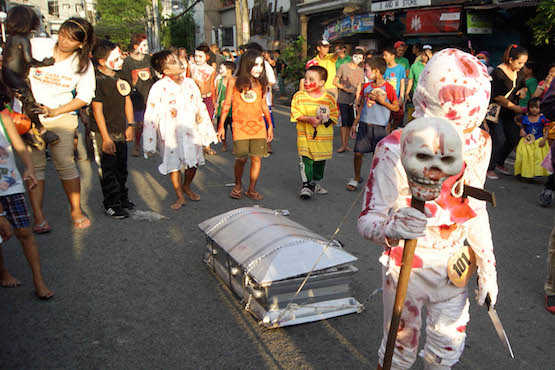 Filipinos warned of fake priests on All Souls' Day