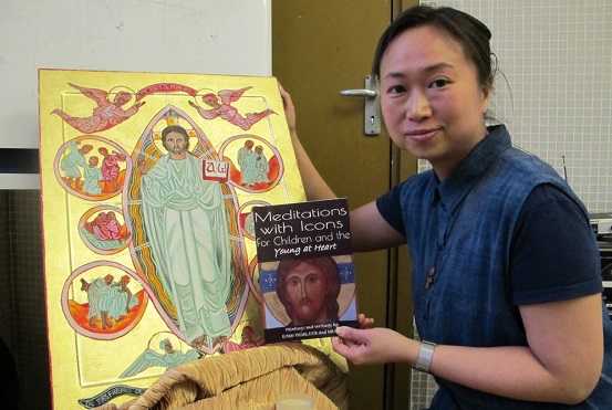 Female icon painter helps bring people closer to God